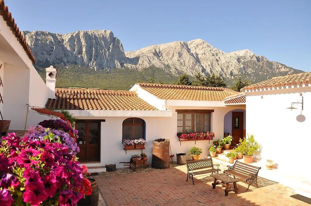 Agriturismo Guthiddai Oliena Italie