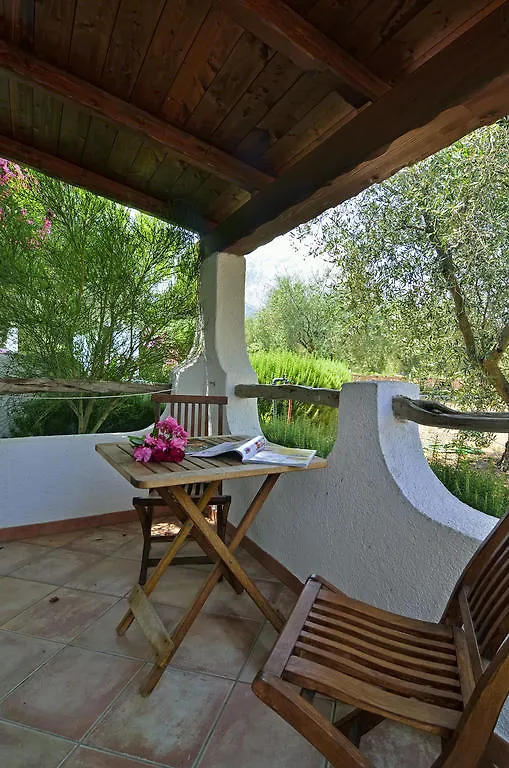 Agriturismo Guthiddai Oliena Alojamento de Turismo Rural