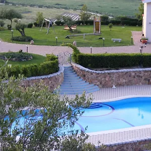 Landhuis Tenuta Su Vrau, Posada (Sardinia)