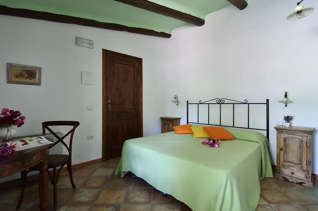 Agriturismo Guthiddai Oliena 0*,