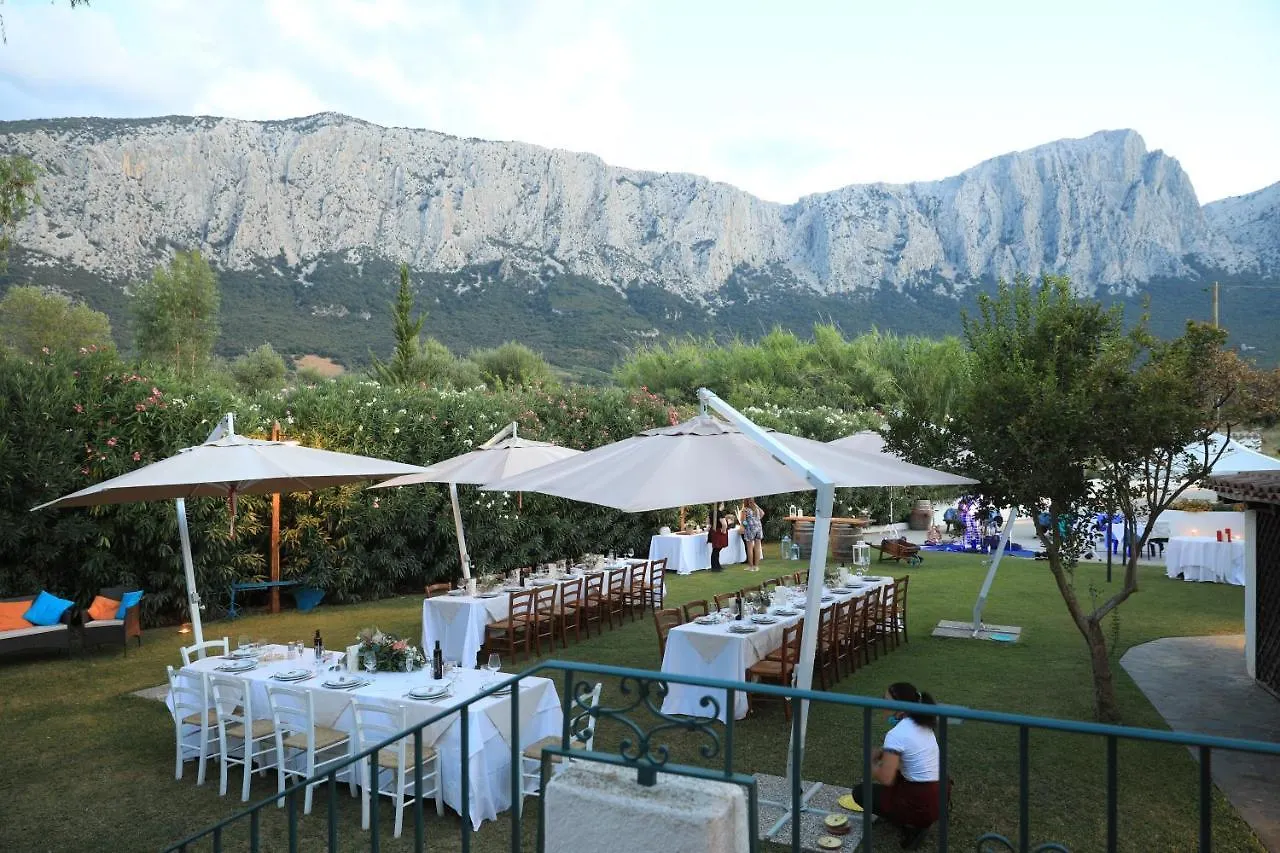 Farma Agriturismo Guthiddai Oliena